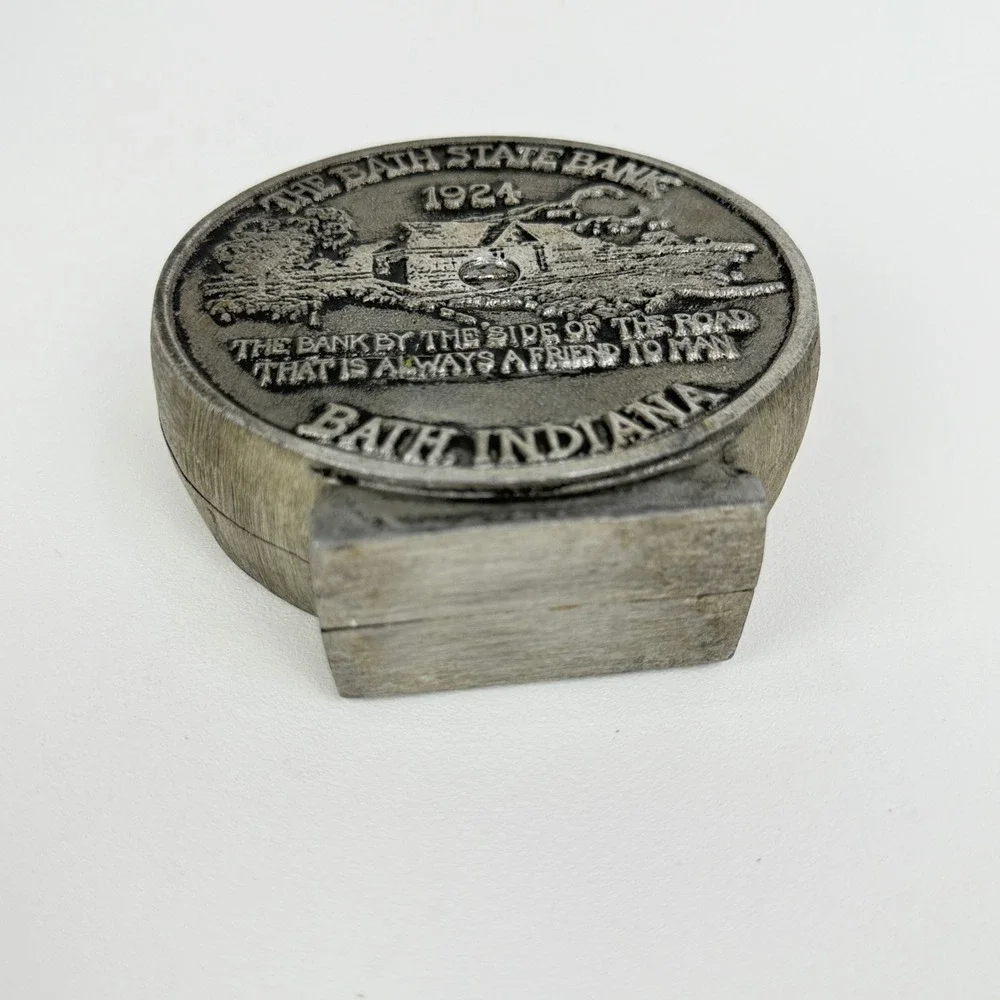 The Bath State Bank 1924‎ Commemorative Coin Bank Bath Indiana